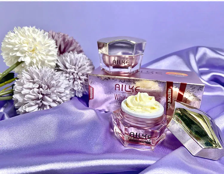 AILKE Lightening Anti-Wrinkle Face Cream, With Collagen, Hyaluronic Acid, Whitening Skin Care Women Facial Moisturizer Set