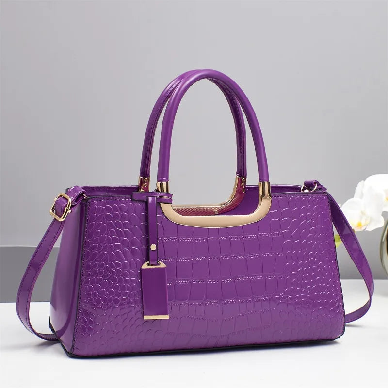 2025 New Patent Leather Casual Tote Bag Large Capacity Boston Handbags Commuting Handbag Shiny Leather Shoulder Crossbody Bag