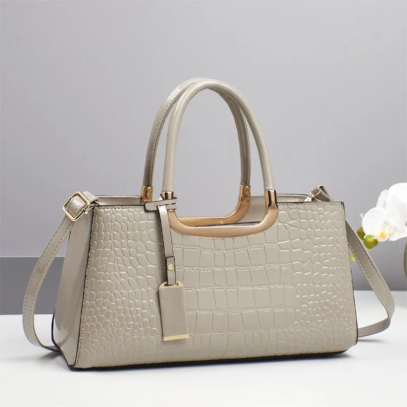 2025 New Patent Leather Casual Tote Bag Large Capacity Boston Handbags Commuting Handbag Shiny Leather Shoulder Crossbody Bag