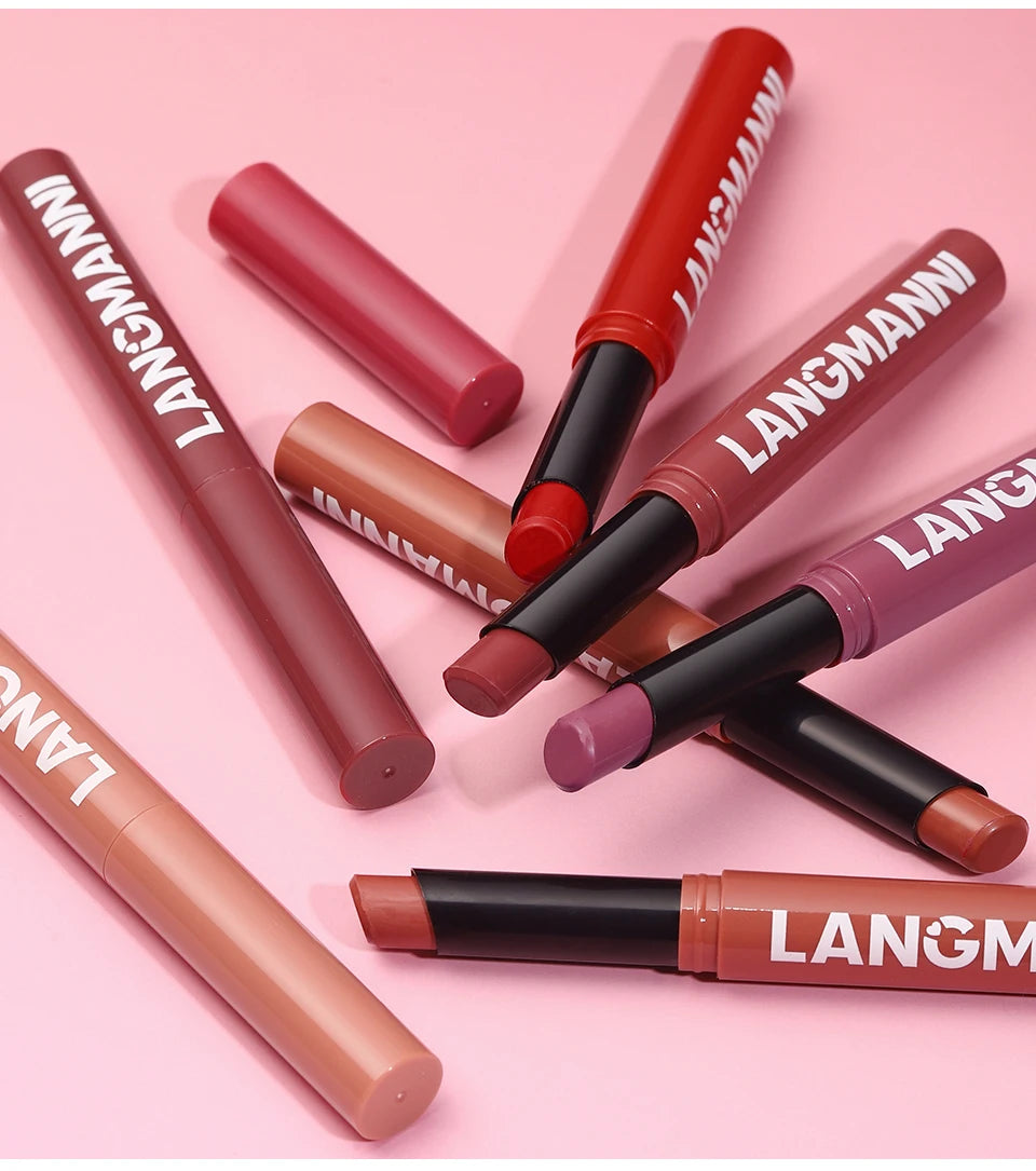 Integrated waterproof lipliner+lipstick lipstick lipstick set,no smudge,no fade,no cup,durable,easy to create a perfect makeup!