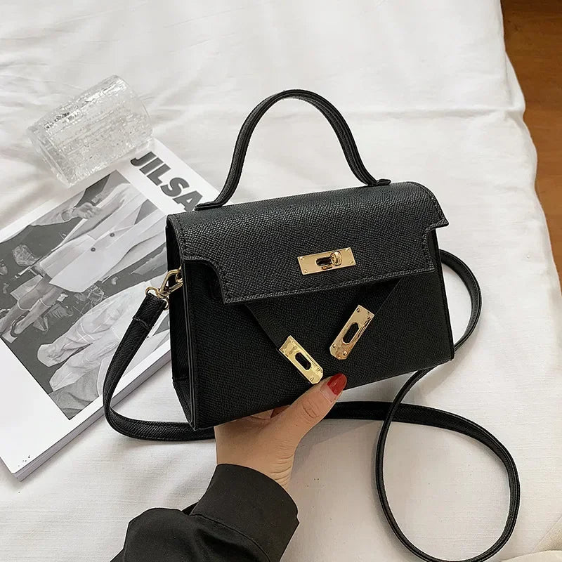 New Style Women's Bag with Lock Closure Fashionable Women Bag Trendy Embossed Women's Shoulder Bag Popular Crossbody Bag