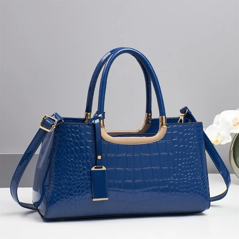 2025 New Patent Leather Casual Tote Bag Large Capacity Boston Handbags Commuting Handbag Shiny Leather Shoulder Crossbody Bag
